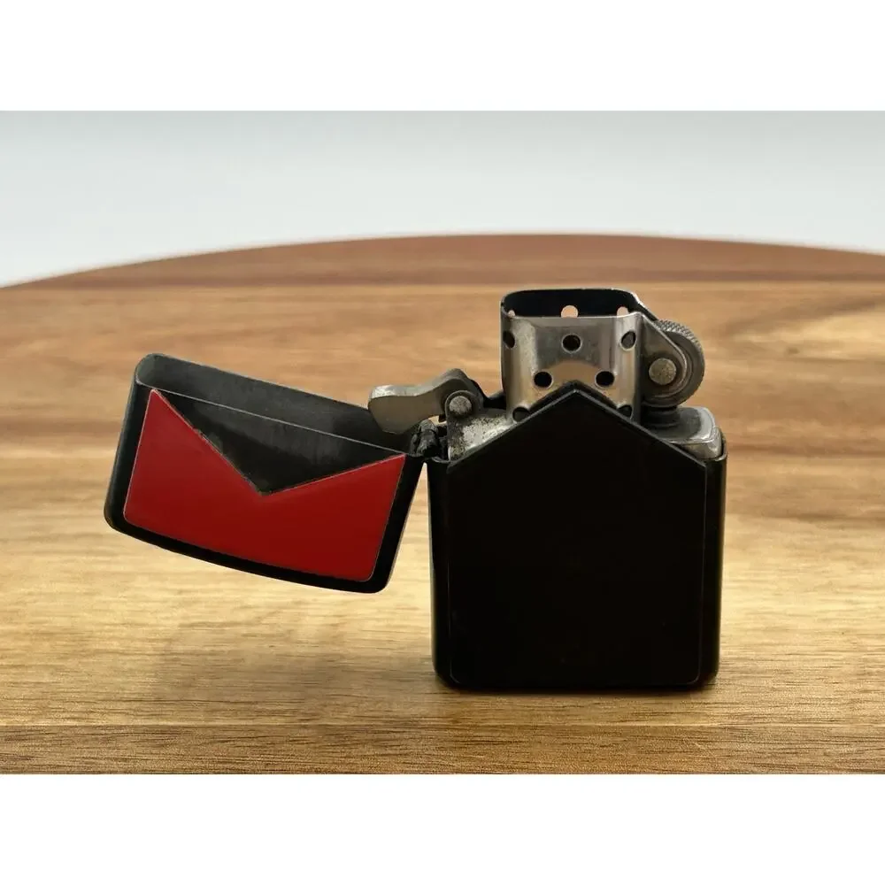 Marlboro Zippo Lighter 1996 Black Red Matte Windproof Geometric USA Untested